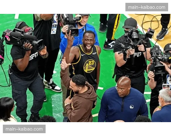 专家述评：尽管赢球，但球队在关键时刻的进攻选择仍有优化空间